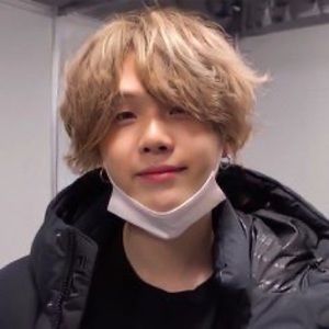 Meet your Posher, Tania